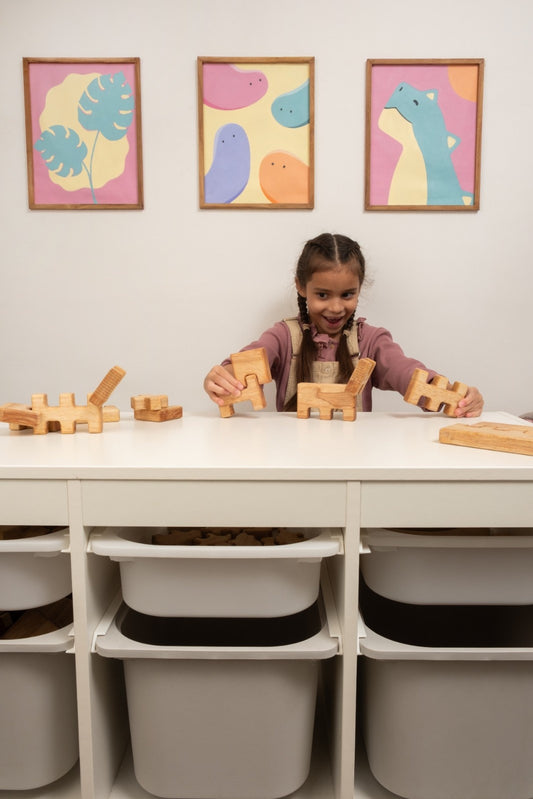 The Joys of Wooden Toys in the Digital Age: Screen-Free Playtime
